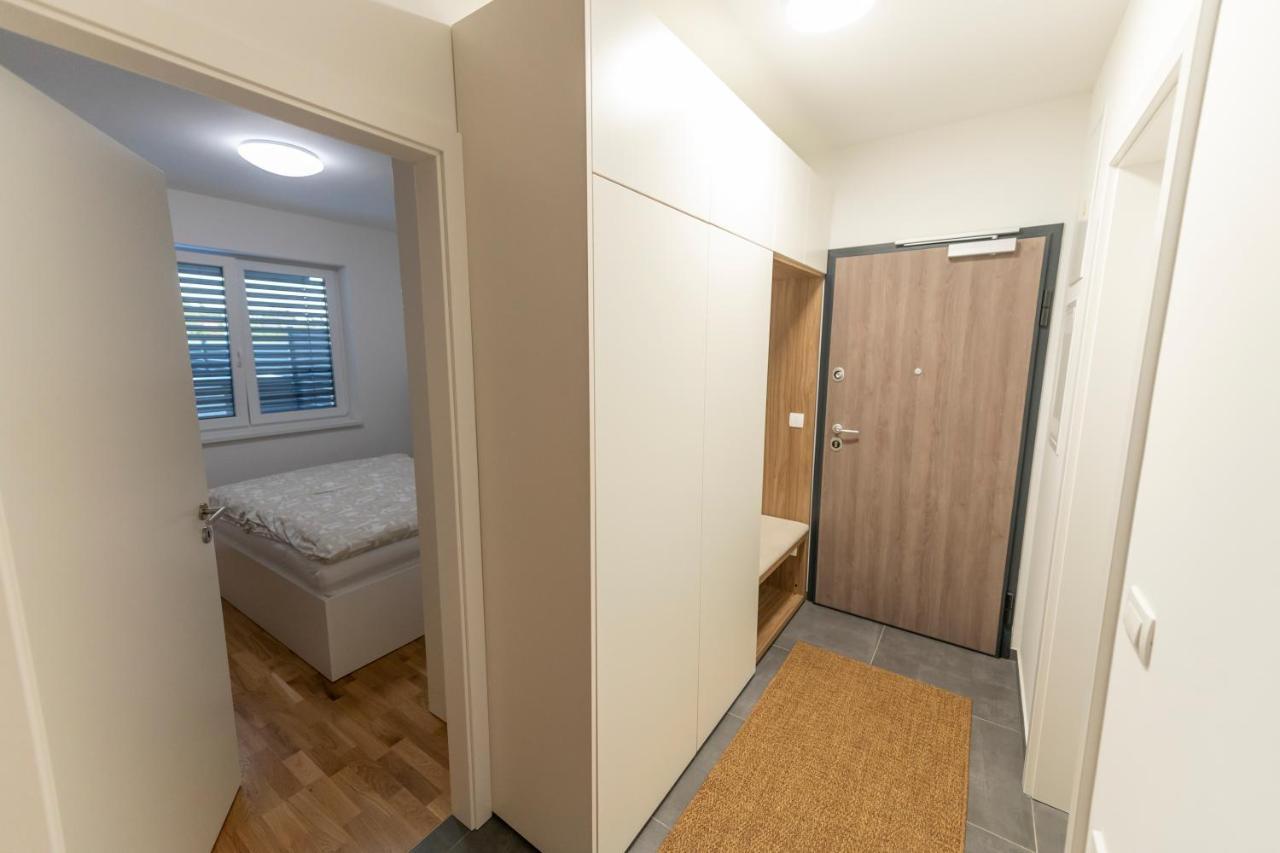 Apartment Lasiesta Ptuj Zewnętrze zdjęcie