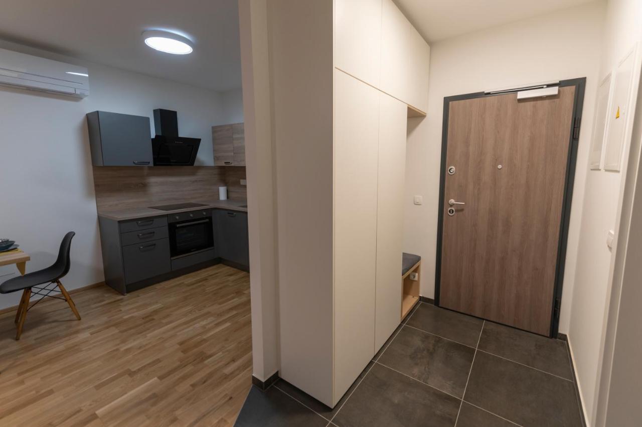 Apartment Lasiesta Ptuj Zewnętrze zdjęcie