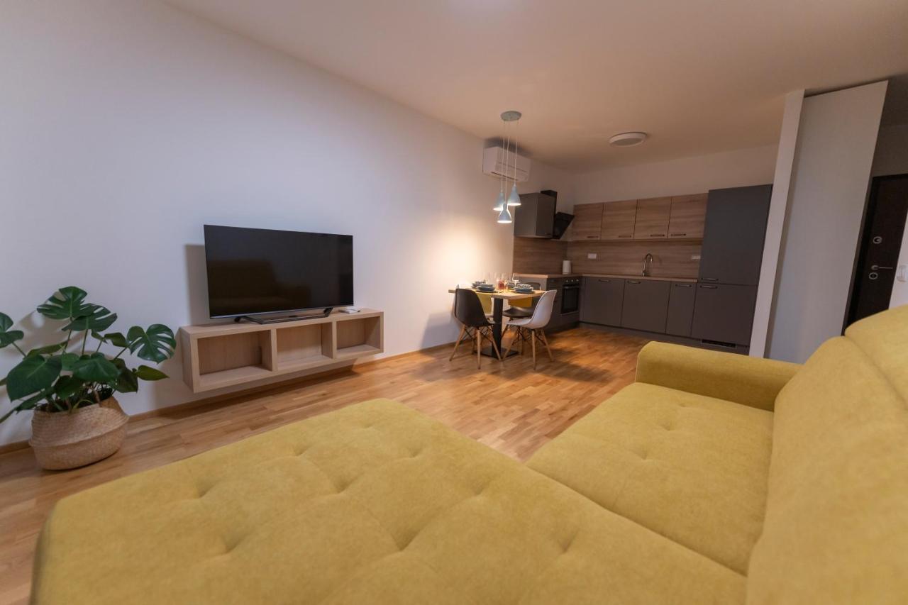 Apartment Lasiesta Ptuj Zewnętrze zdjęcie